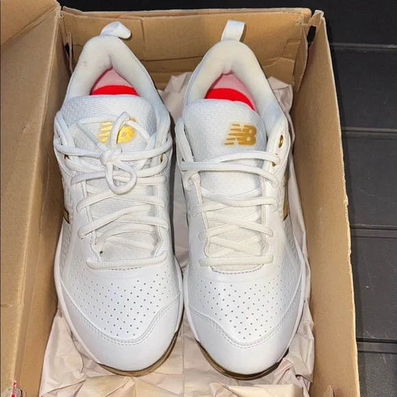 New Balance White and Gold Cleats - Picture 3 of 11